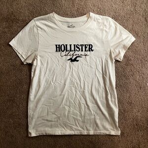 Hollister Cream Classic T-Shirt
